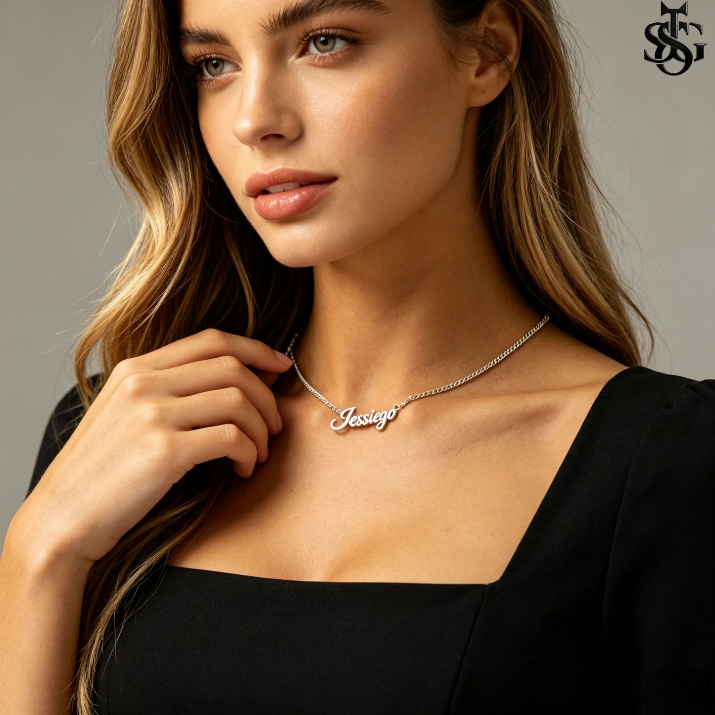 Custom Name Necklace for Women – 18K Gold Plated Personalized Script Necklace with Heart