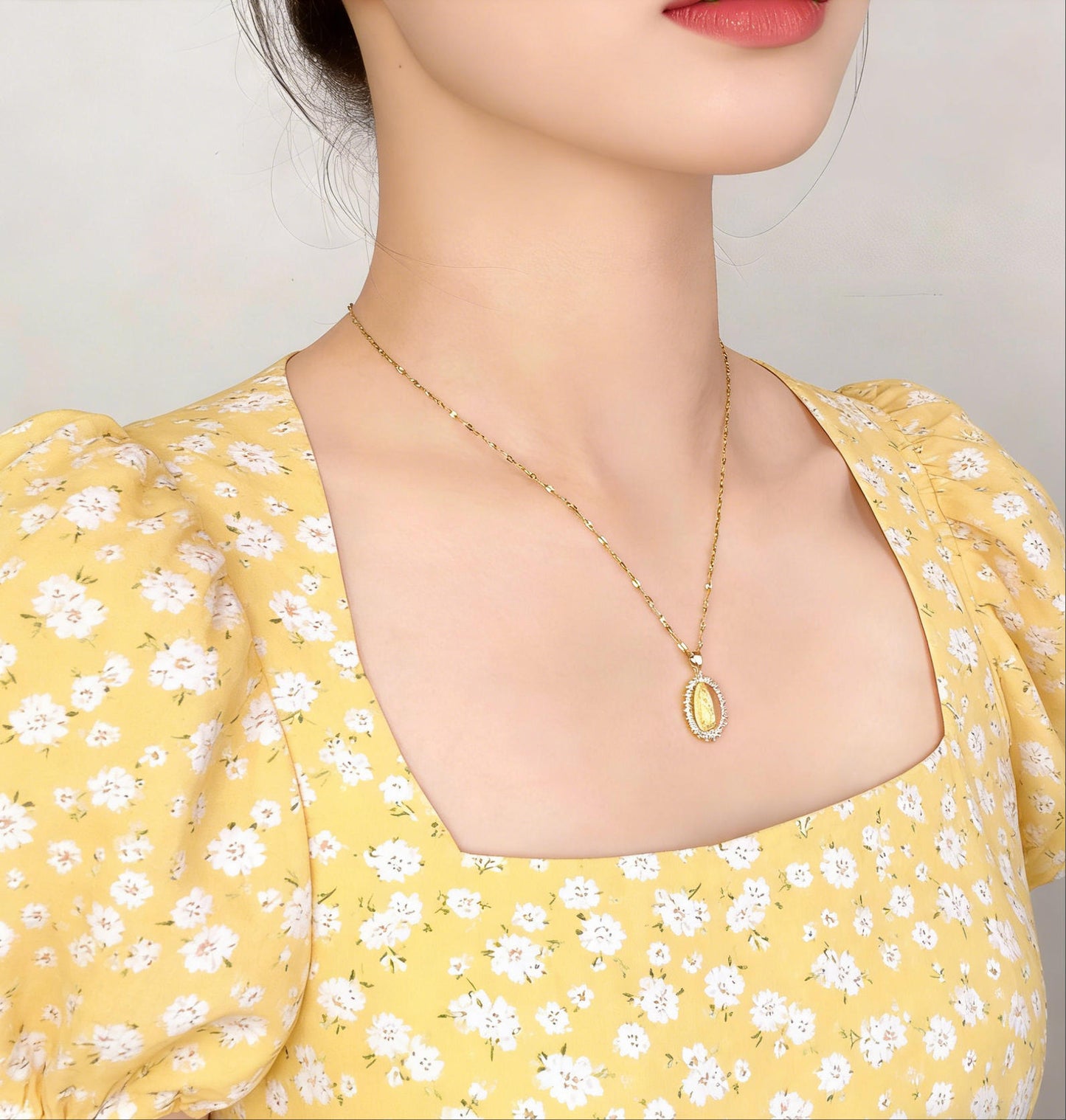 Virgin Mary Pendant Necklace – Gold Hip Hop Zirconia Charm